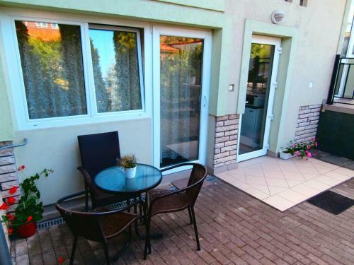 Hostal Apartman R�chegy