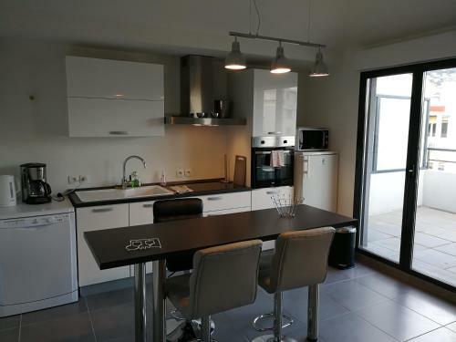 Apartment Rue Merle