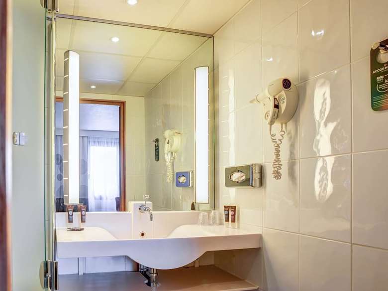 Hotel Novotel Paris Suresnes Longchamp