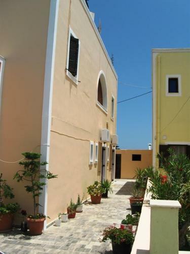 Hostal Mirsini Pansion