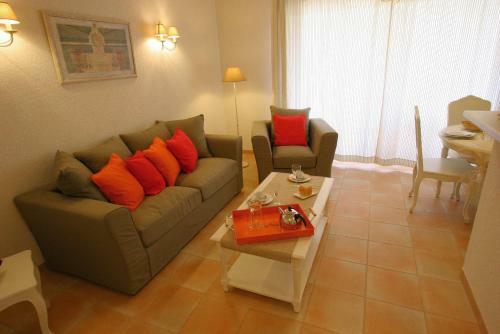 Aparthotel Lagrange Vacances Les Bastides Des Chaumettes