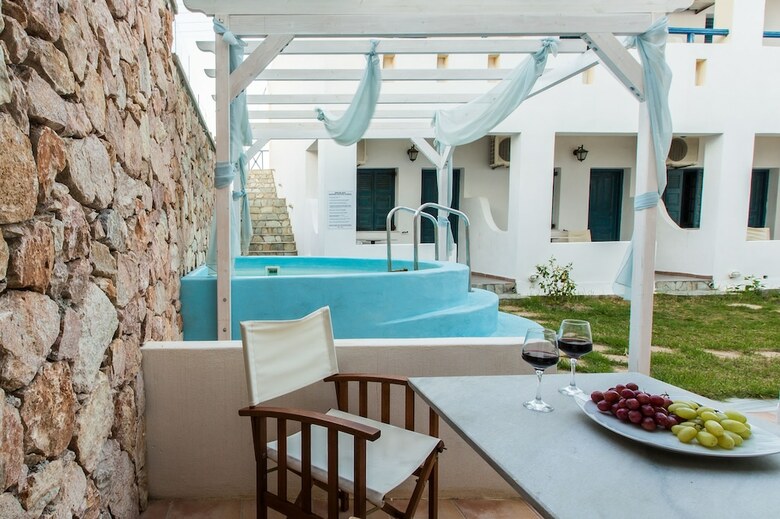 Iliada Hotel