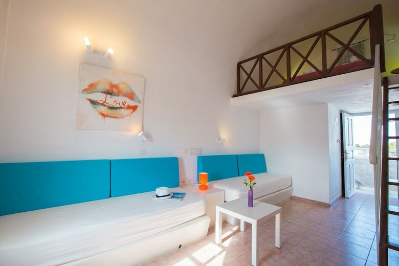 Iliada Hotel