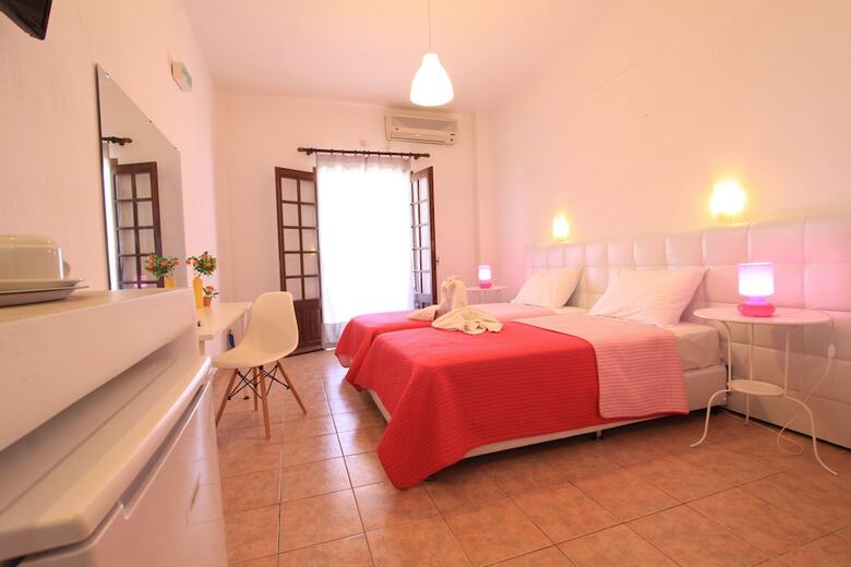 Iliada Hotel