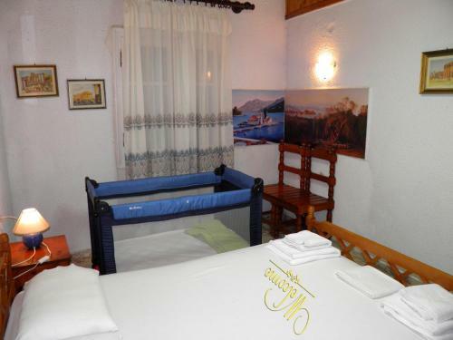 Akis Apartments