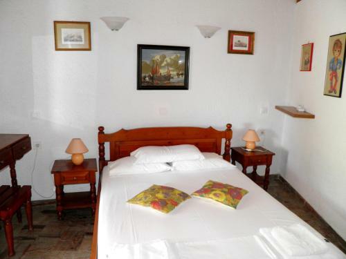 Akis Apartments