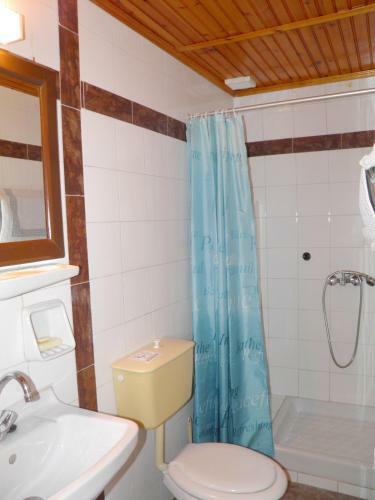 Akis Apartments