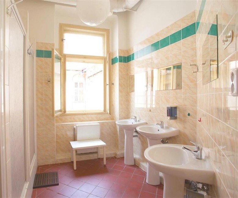 Hostal Travellers Hostel Praha