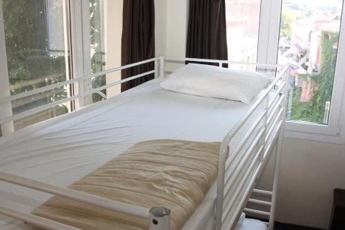 Hostal Pella Inn Hostel