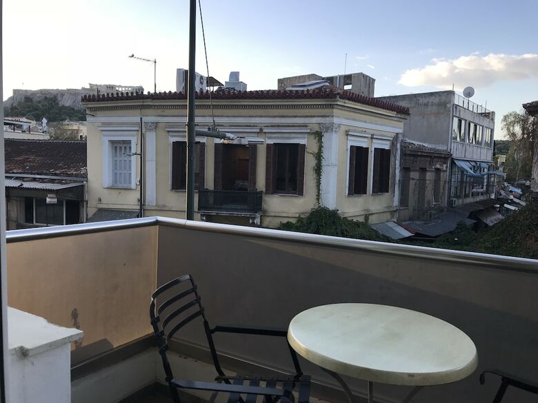 Hostal Pella Inn Hostel