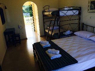 Avra Sea View Paradise Pool Aparthotel