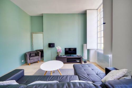 Nice Apartment For 2 In Historical Center