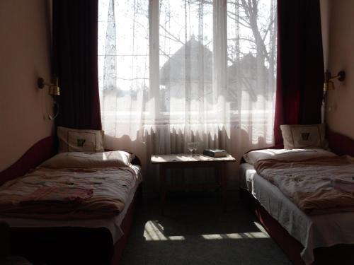 Hotel Napsug�r Sz�ll� Zam�rdi