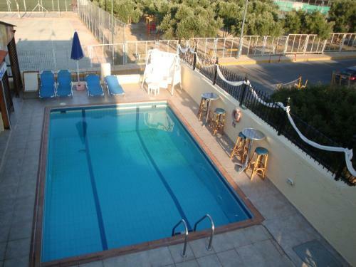 Maria-flora Apartments