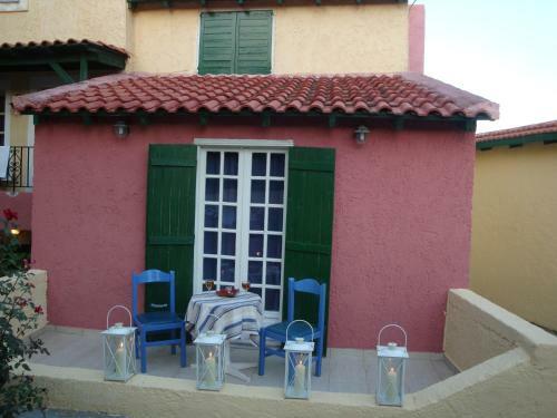 Maria-flora Apartments