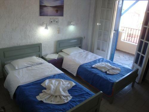 Maria-flora Apartments