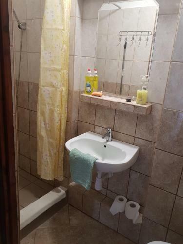 Leg�nyi Apartmanh�z