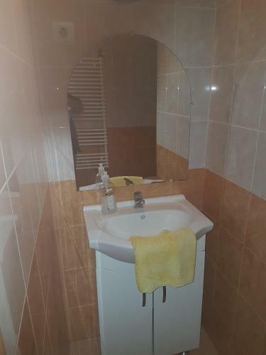 Leg�nyi Apartmanh�z
