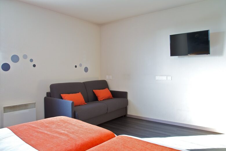 Hotel Aka Lodge Lyon Est