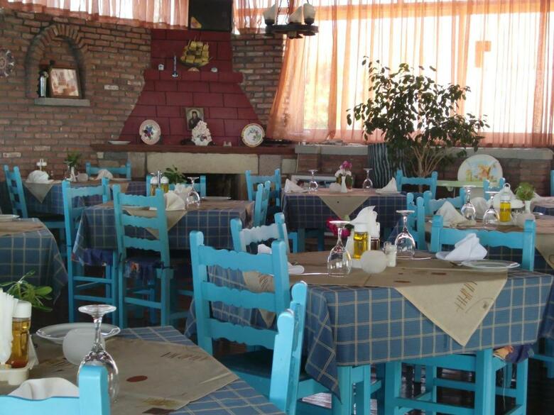 Sacallis Inn Beach Hotel