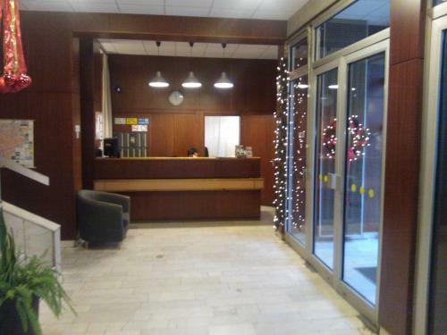 Mary-ann Non-stop Apartments
