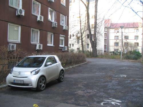 Mary-ann Non-stop Apartments