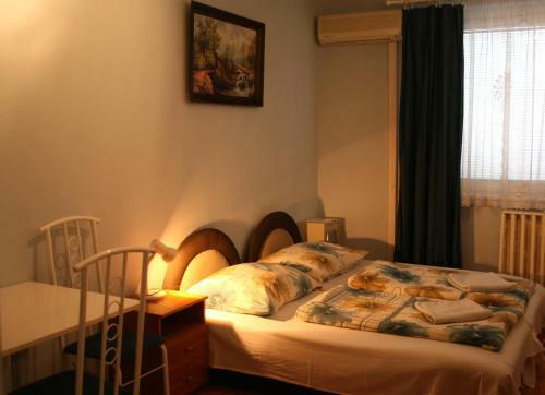 Mary-ann Non-stop Apartments
