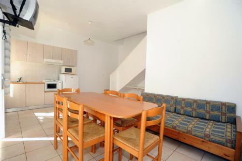 Aparthotel Evilion Hotel