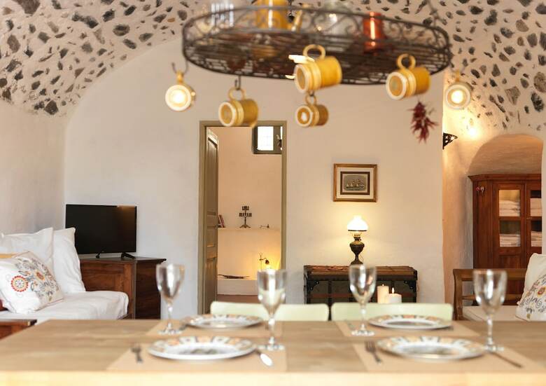 Afoura Houses, Exo Gonia