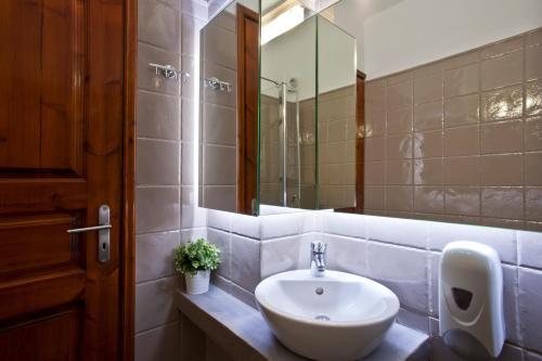 Antonia Hotel