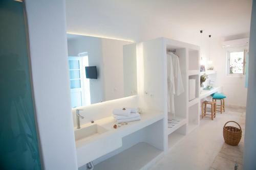 Mykonos Moussa