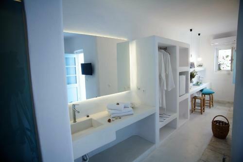 Mykonos Moussa
