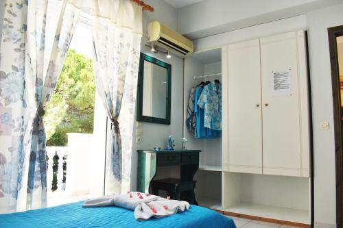 Kuris Apartments