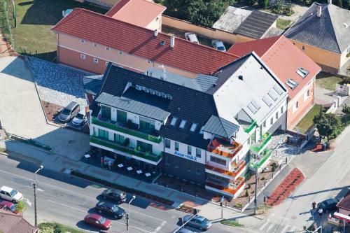 Apartamento Az�r H�z