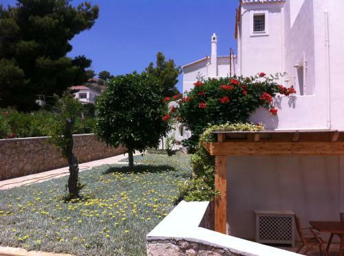 Villa Xenon Estate