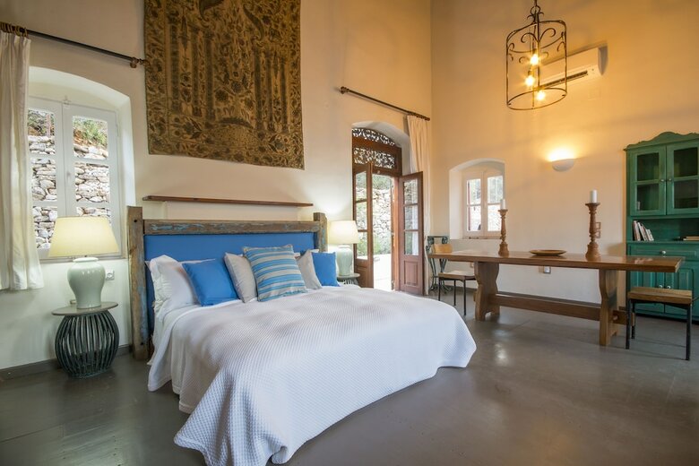Hotel Emporio