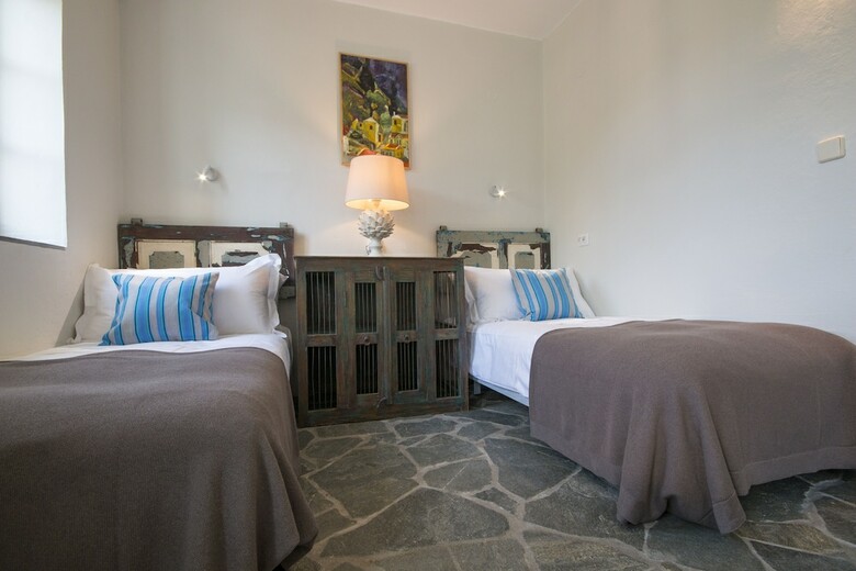 Hotel Emporio