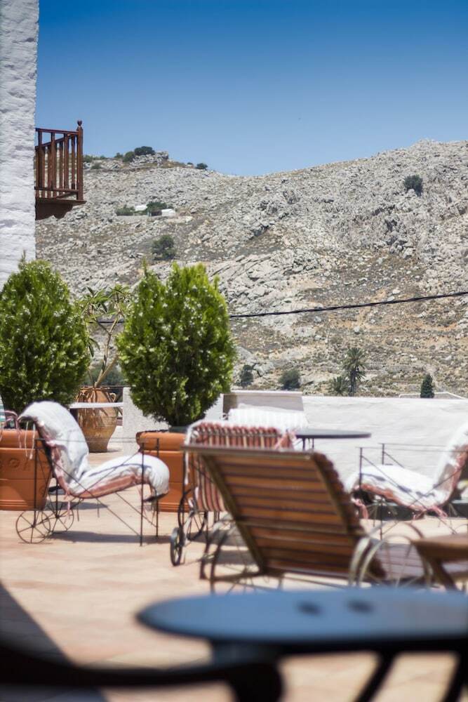 Hotel Emporio