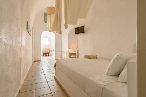 Kamares Apartments