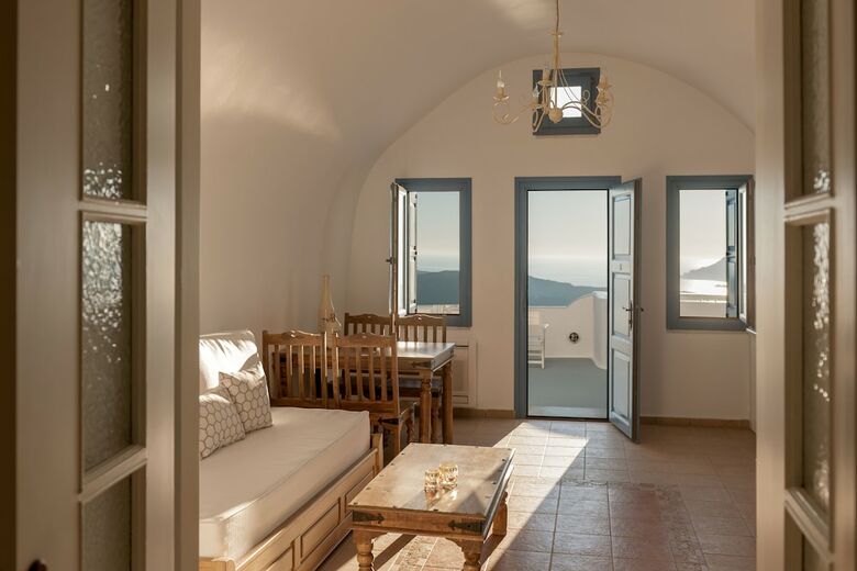 Kamares Apartments
