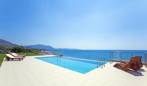 Kiotari Beach Villas
