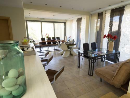 Aparthotel Almyra Hotel