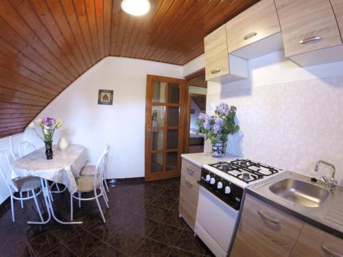 Orosz Apartmanh�z Gyula