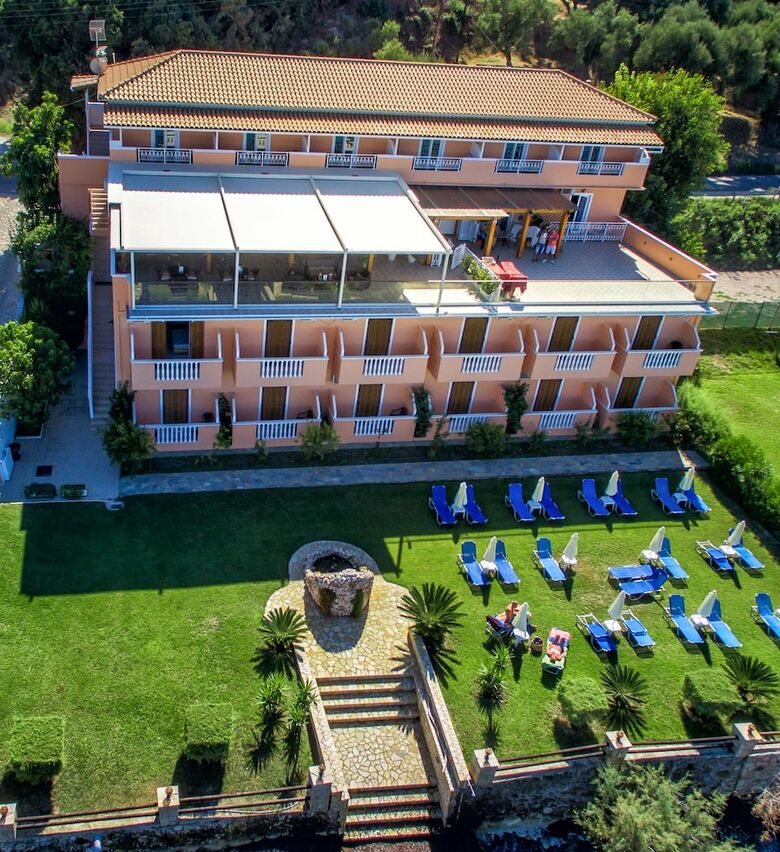 Aparthotel Anemona Beach Hotel