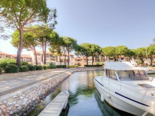 Apartment Port D'attache.8