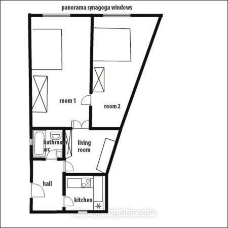 K�roly Apartments