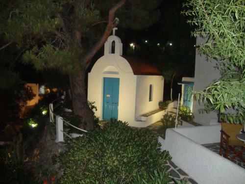 Hotel Aegean Home Studios & Apartments