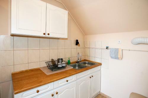 K�rteszirom Apartman