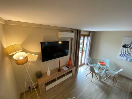 Eden Palace Apartment