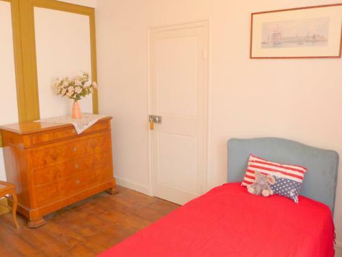 Holiday Home La Hulotais
